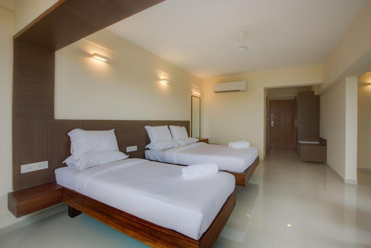 Hotel Bms Mangalore Esterno foto