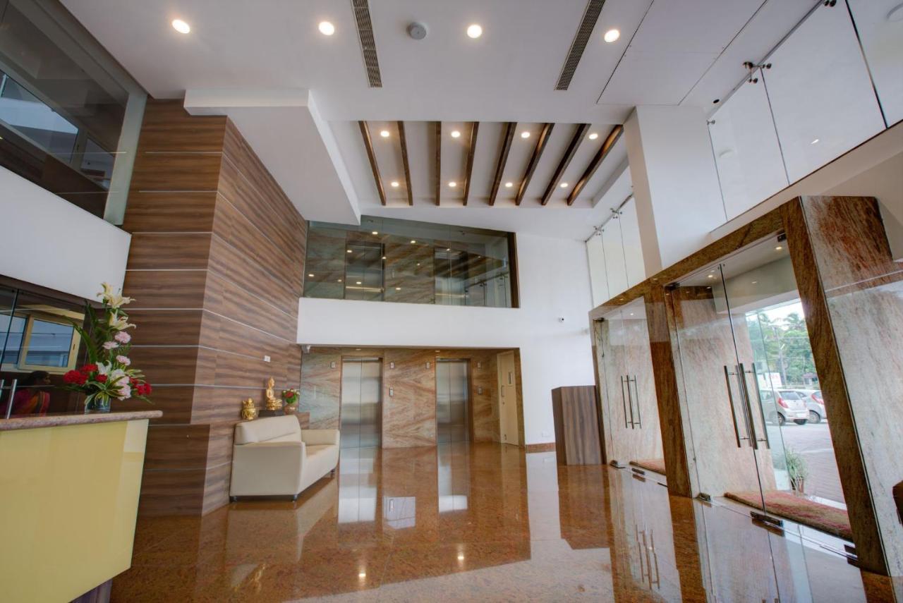 Hotel Bms Mangalore Esterno foto