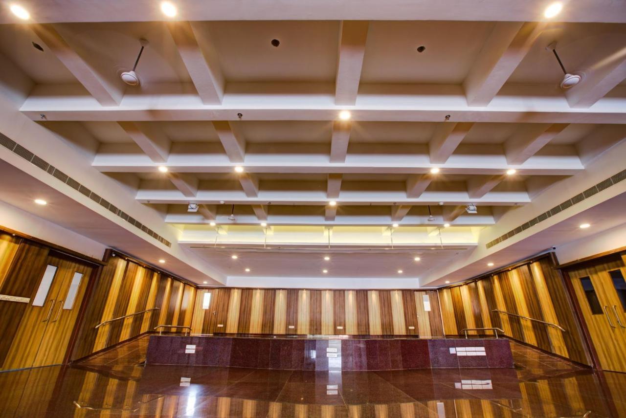 Hotel Bms Mangalore Esterno foto